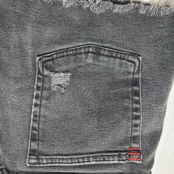 BDG Denim Tom Girl Mid Rise Frayed Hem Distressed Jean Shorts Size 28 - Picture 10 of 13